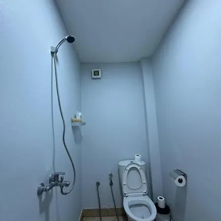 Urban Gateway 1 Apartment *